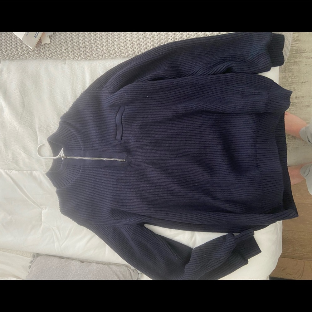 Holebrook pullover